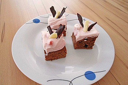 Erdbeer - Joghurt - Sahne - Torte 20