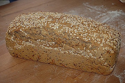 Dinkelbrot mit Buchweizen 1