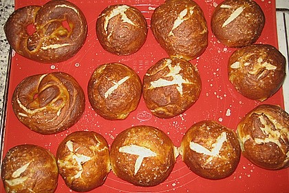 Brezen 8