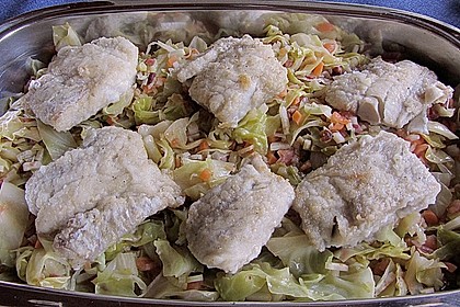 Seelachs auf Spitzkohl mit Schinkenwürfeln und buntem Gemüse 10