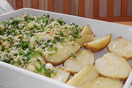 &Uuml;berbackene Kartoffeln