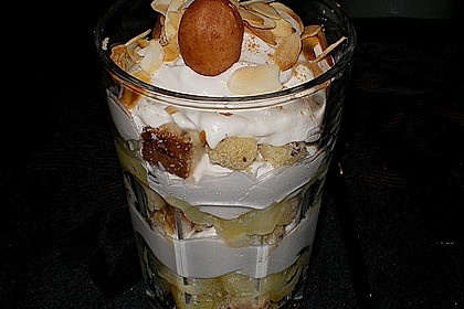 Geschichtete Apfel - Marzipan - Creme 9