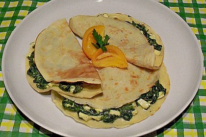 Pfannkuchen mit Spinatf&uuml;llung
