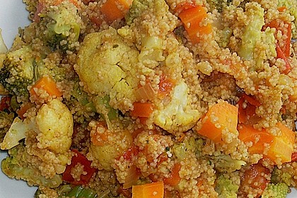 Couscous - Gem&uuml;se - Pfanne mit Rosinen 1