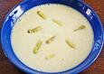 Leichte Spargelsuppe mit Honigsenf