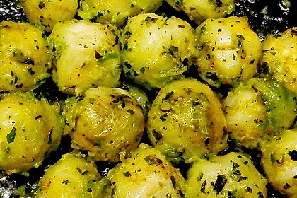 Rosenkohl 24