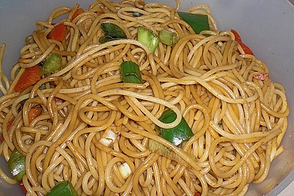 Asiatischer Spaghettisalat 5