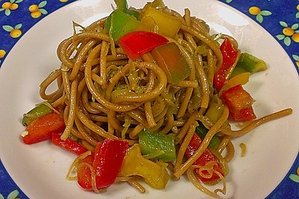 Asiatischer Spaghettisalat 2