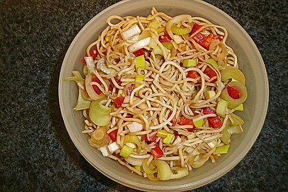 Asiatischer Spaghettisalat 1