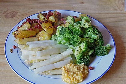 Spargel mit Farmerkartoffeln und Holl&auml;ndischer Sauce 5