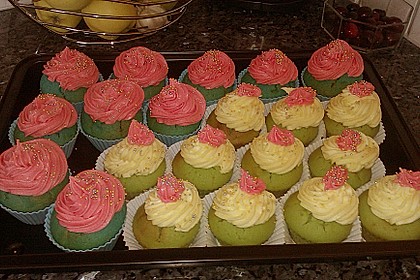 Cream Cheese Frosting 6