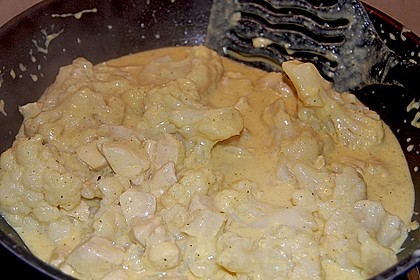 Blumenkohl in H&auml;hnchen - Curry So&szlig;e 7