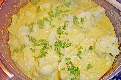 Blumenkohl in H&auml;hnchen - Curry So&szlig;e