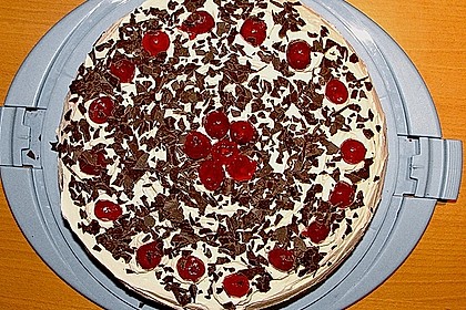 Schwarzwälder - Kirsch - Torte 80