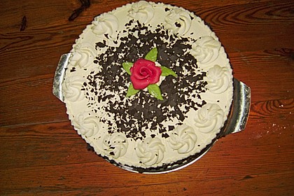 Schwarzwälder - Kirsch - Torte 98