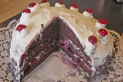 Schwarzwälder - Kirsch - Torte 123