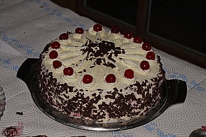 Schwarzwälder - Kirsch - Torte 56