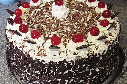 Schwarzwälder - Kirsch - Torte 7