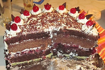 Schwarzwälder - Kirsch - Torte 108