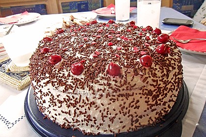 Schwarzwälder - Kirsch - Torte 86