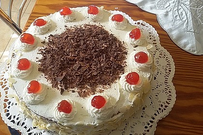 Schwarzwälder - Kirsch - Torte 112