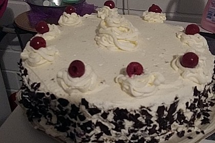 Schwarzwälder - Kirsch - Torte 125