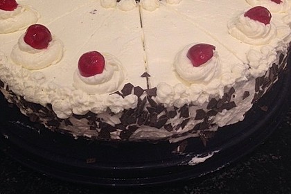 Schwarzwälder - Kirsch - Torte 127