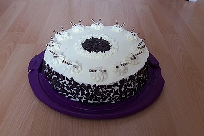 Schwarzwälder - Kirsch - Torte 40