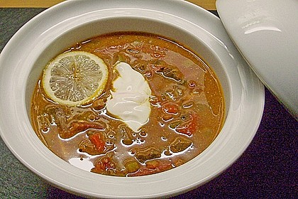 Leckere russische Suppe