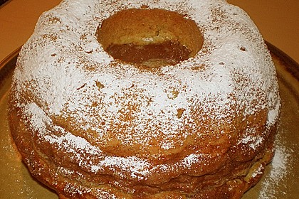 Quark - Bananen - Marmor - Gugelhupf 12