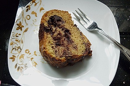 Quark - Bananen - Marmor - Gugelhupf 25