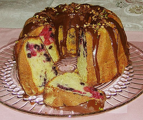 Beeren - Mix - Gugelhupf (Rezept mit Bild) von genovefa56 | Chefkoch.de