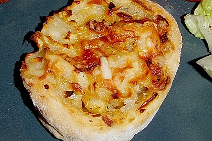 Zwiebel - Apfel Schnecken 1