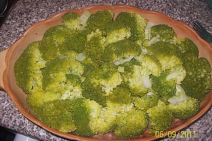 Brokkoli-Schafsk&auml;seauflauf 10