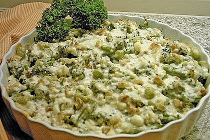 Brokkoli-Schafsk&auml;seauflauf
