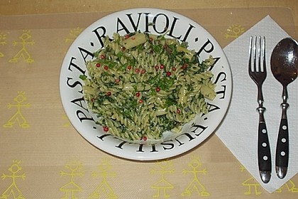 Pasta mit Spinat K&auml;sesosse
