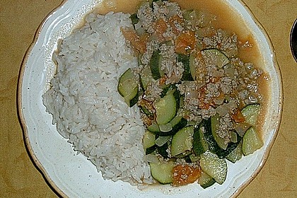 Zucchini - Tomaten - Pfanne