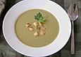 Spinatcremesuppe mit K&auml;secroutons