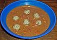 Tomatensuppe mit Fleischkl&ouml;sschen