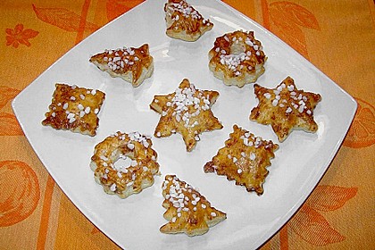 Bl&auml;tterteigpl&auml;tzchen