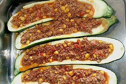 Gefüllte Zucchini 61