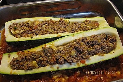 Gefüllte Zucchini 63