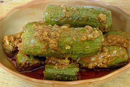 Gefüllte Zucchini 78