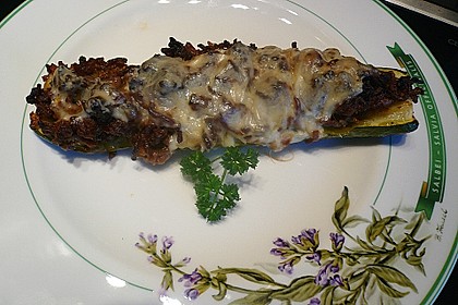 Gefüllte Zucchini 26