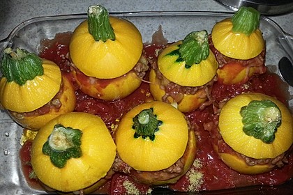 Gefüllte Zucchini 1