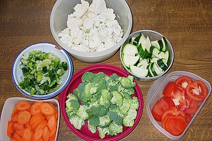Gem&uuml;se mit Gr&uuml;nkern - K&auml;se - Kruste