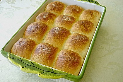 Hefeteig der immer gelingt, hier als Rohrnudeln oder Fr&uuml;chte - Guglhupf 6