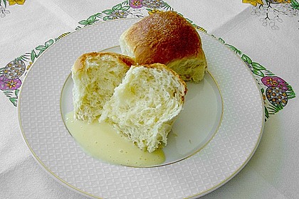 Hefeteig der immer gelingt, hier als Rohrnudeln oder Fr&uuml;chte - Guglhupf 7