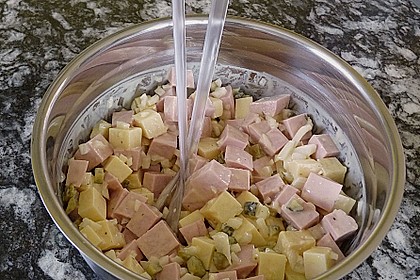 K&auml;se - Wurst - Salat Schweizer Art 1