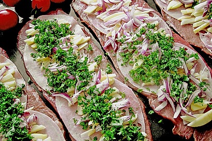Rouladen mit Apfel - Kr&auml;uterf&uuml;llung 1